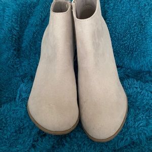 Old navy suede booties